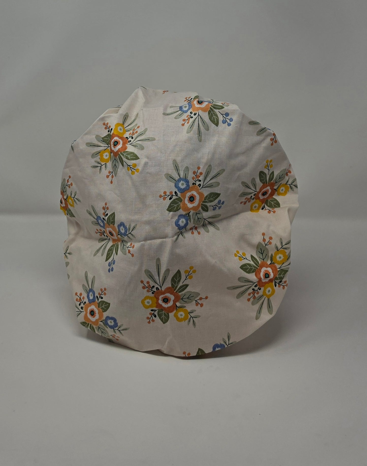 Adjustable Bouffant Scrub Cap. Neutral Floral